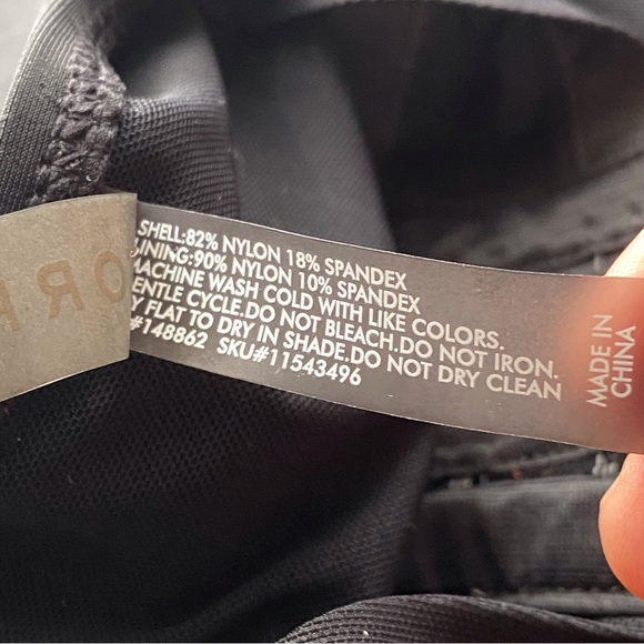 Torrid Tie-Front Wireless One-Piece Swim Suit Woman 4X Black Underwired - Picture 13 of 16